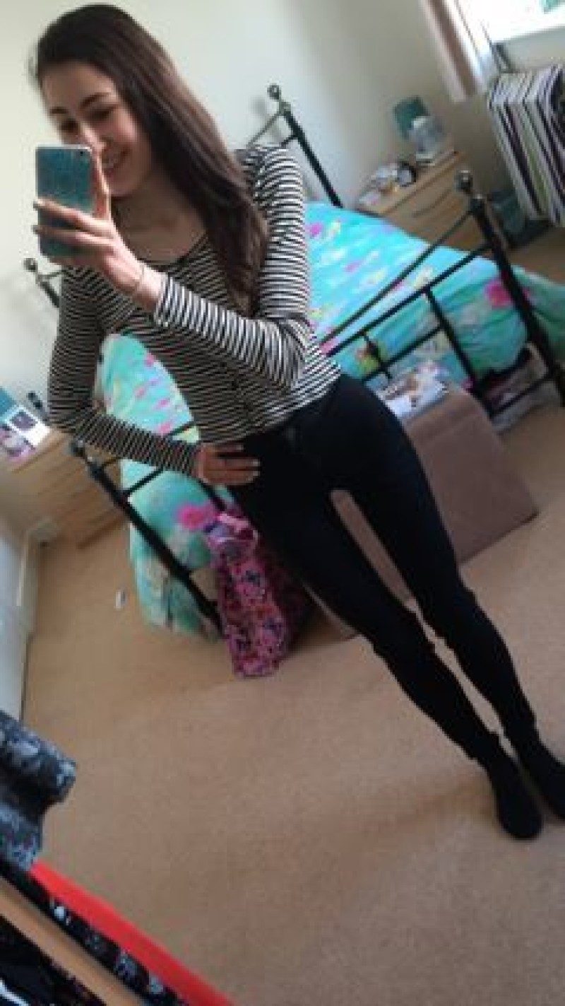 Other image for Teen has tackled anorexia alone
